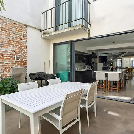 Av Experiences - Maison Belleville Luxury Villa Paris