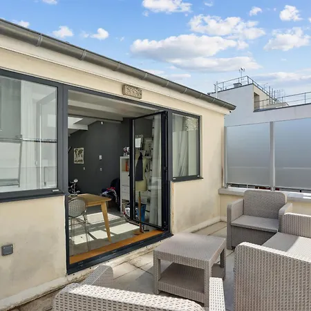 Av Experiences - Maison Belleville Luxury