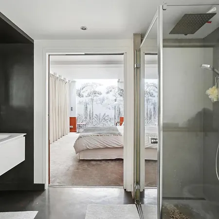 Av Experiences - Maison Belleville Luxury Villa