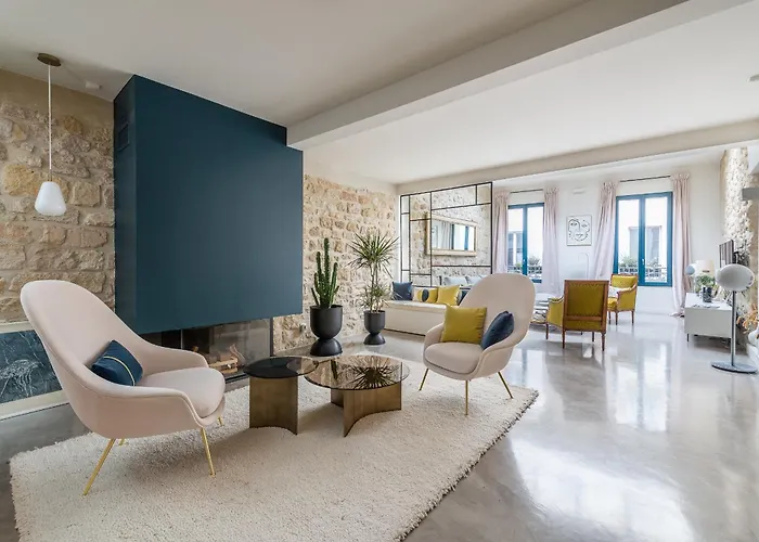 Av Experiences - Maison Belleville Luxury Villa