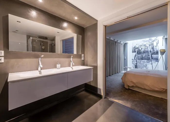 Av Experiences - Maison Belleville Luxury Villa Paris